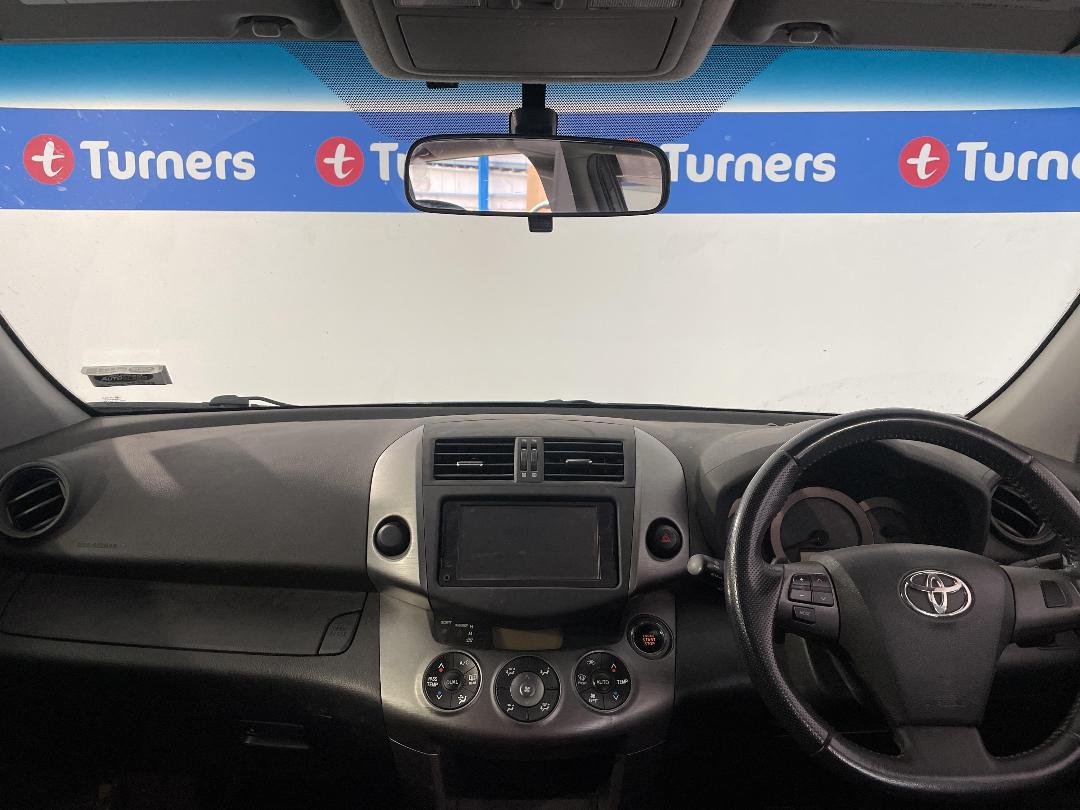 Photo '17' of Toyota Vanguard