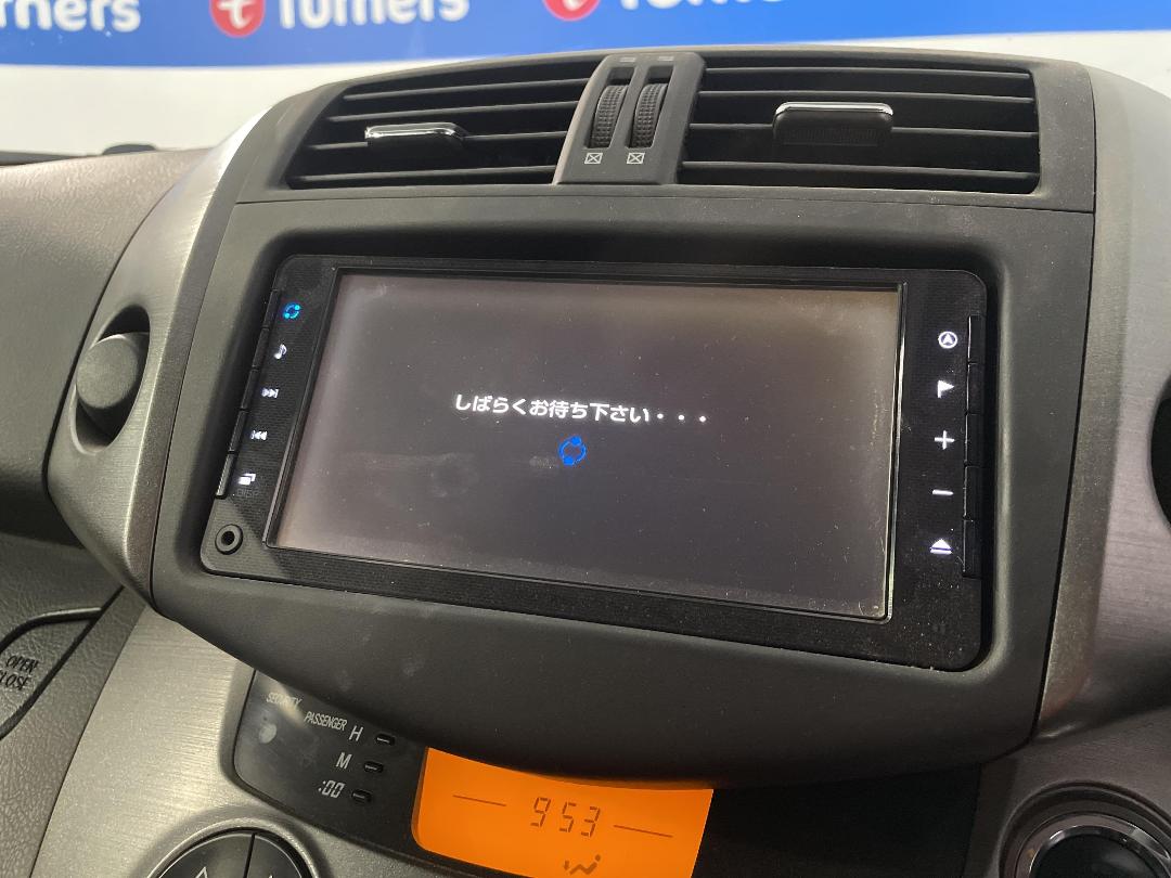 Photo '27' of Toyota Vanguard