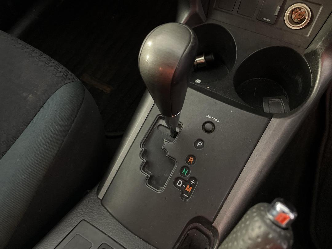 Photo '29' of Toyota Vanguard