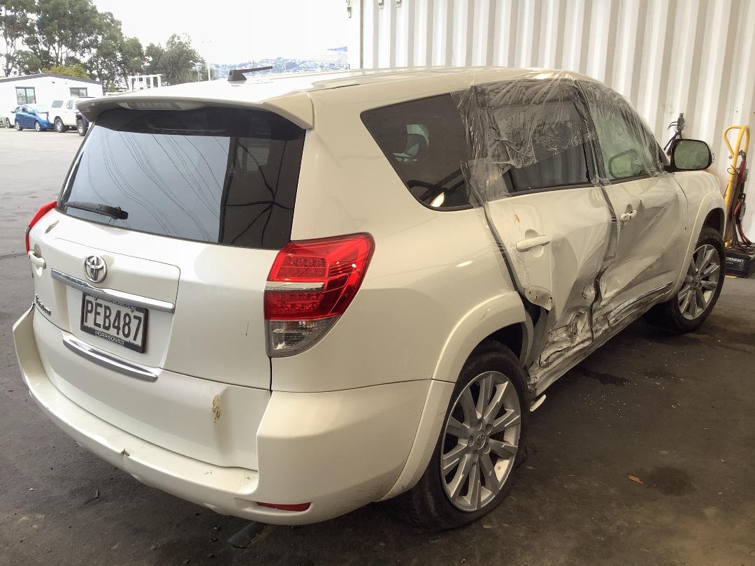 Photo '4' of Toyota Vanguard Photo '4' of Toyota Vanguard