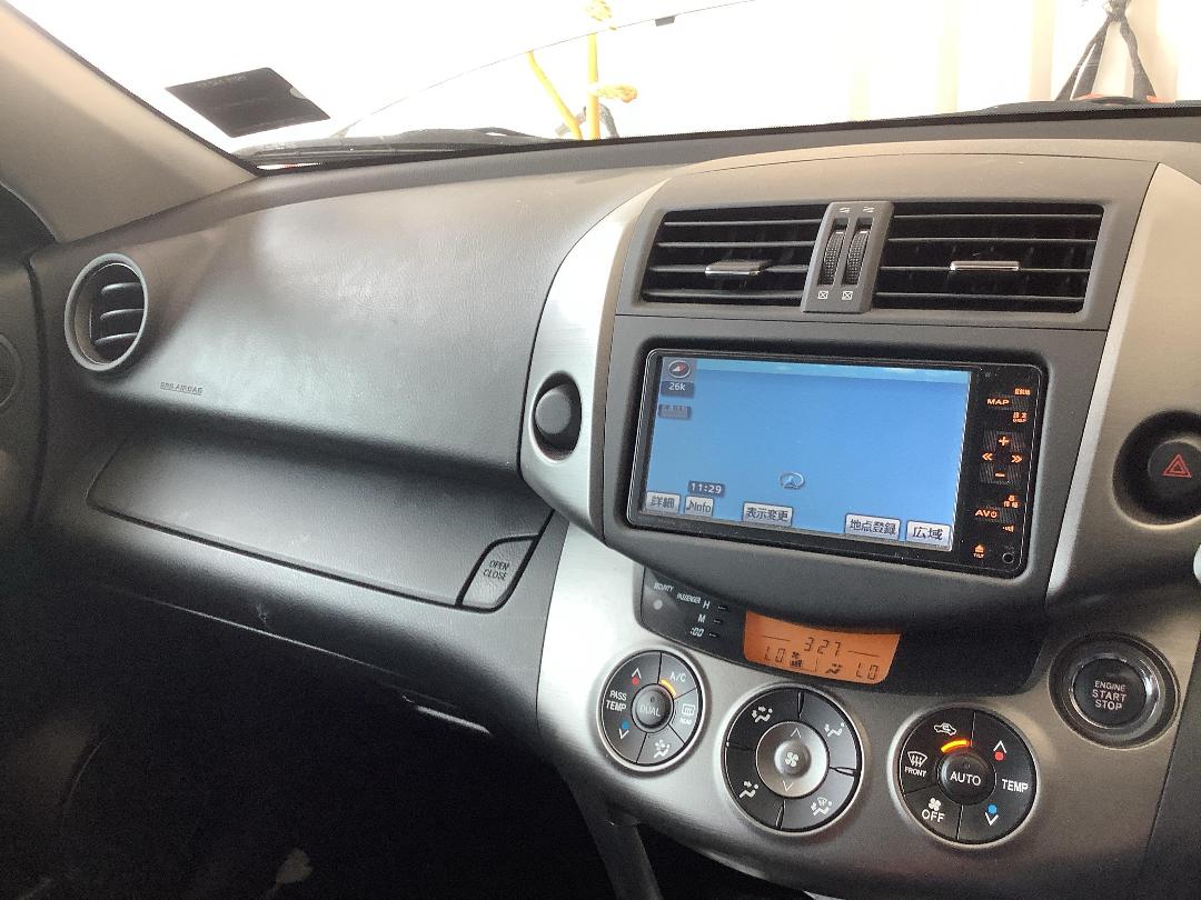 Photo '18' of Toyota Vanguard Photo '18' of Toyota Vanguard