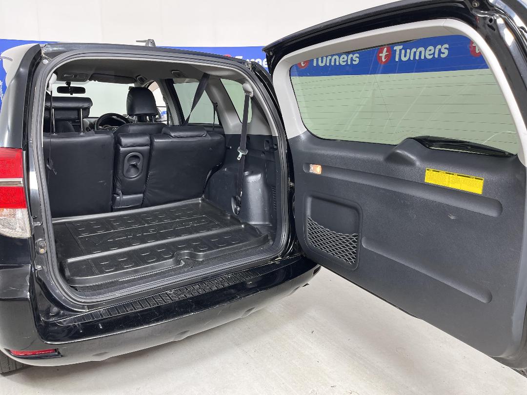 Photo '14' of Toyota Vanguard Photo '14' of Toyota Vanguard