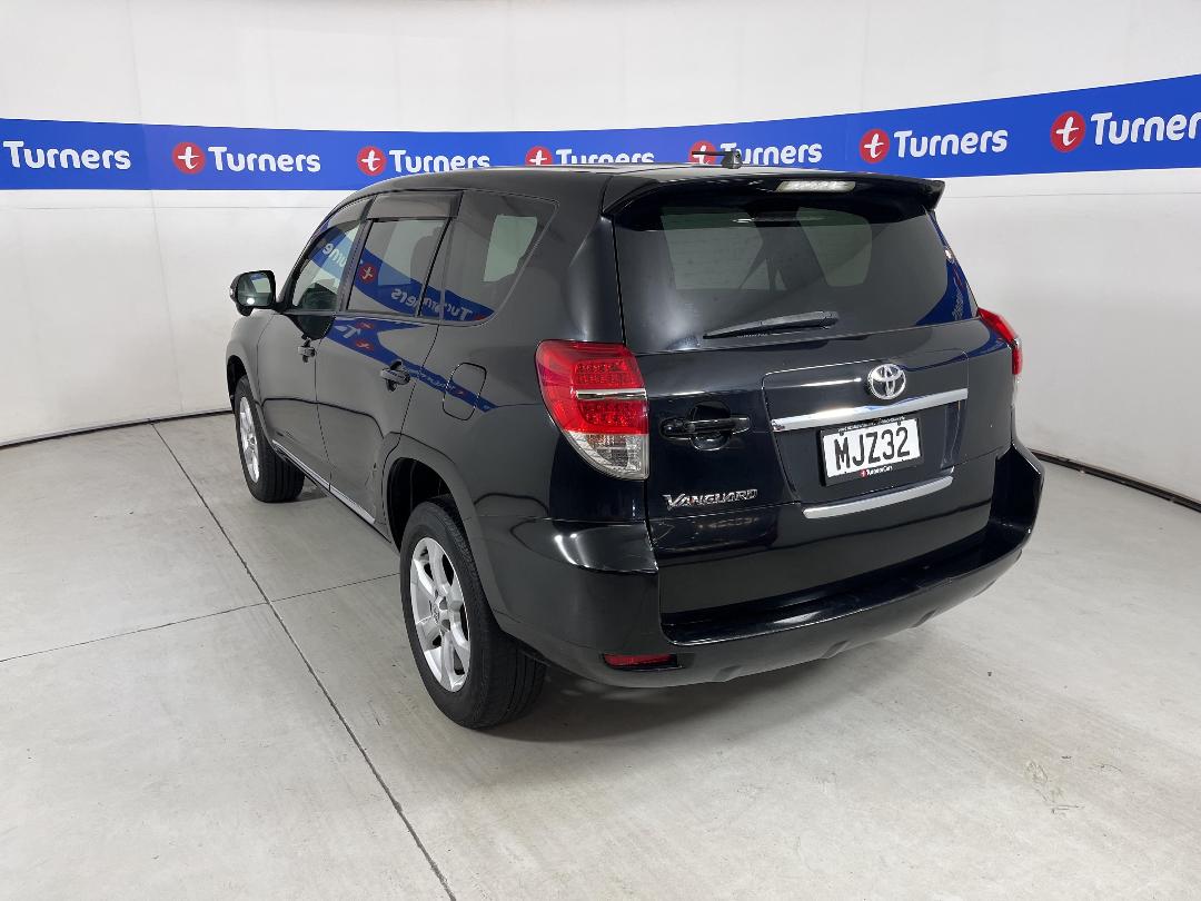 Photo '5' of Toyota Vanguard Photo '5' of Toyota Vanguard