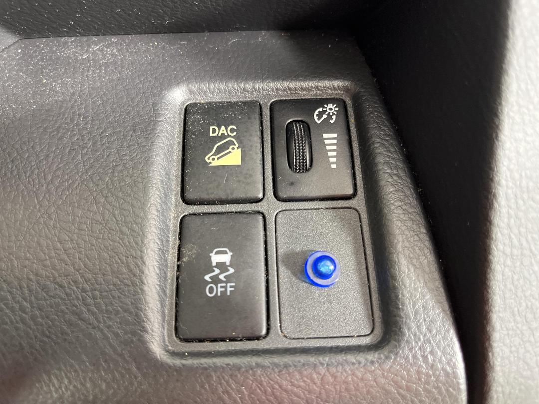 Photo '24' of Toyota Vanguard Photo '24' of Toyota Vanguard