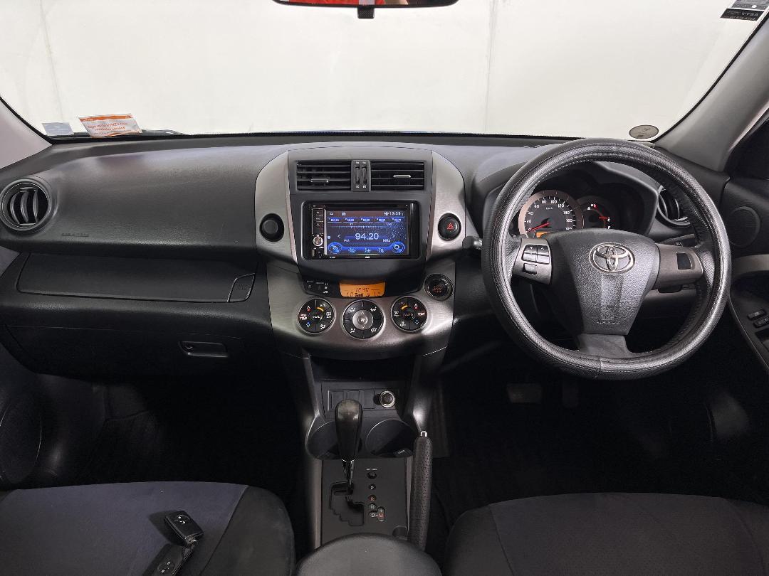 Photo '17' of Toyota Vanguard Photo '17' of Toyota Vanguard