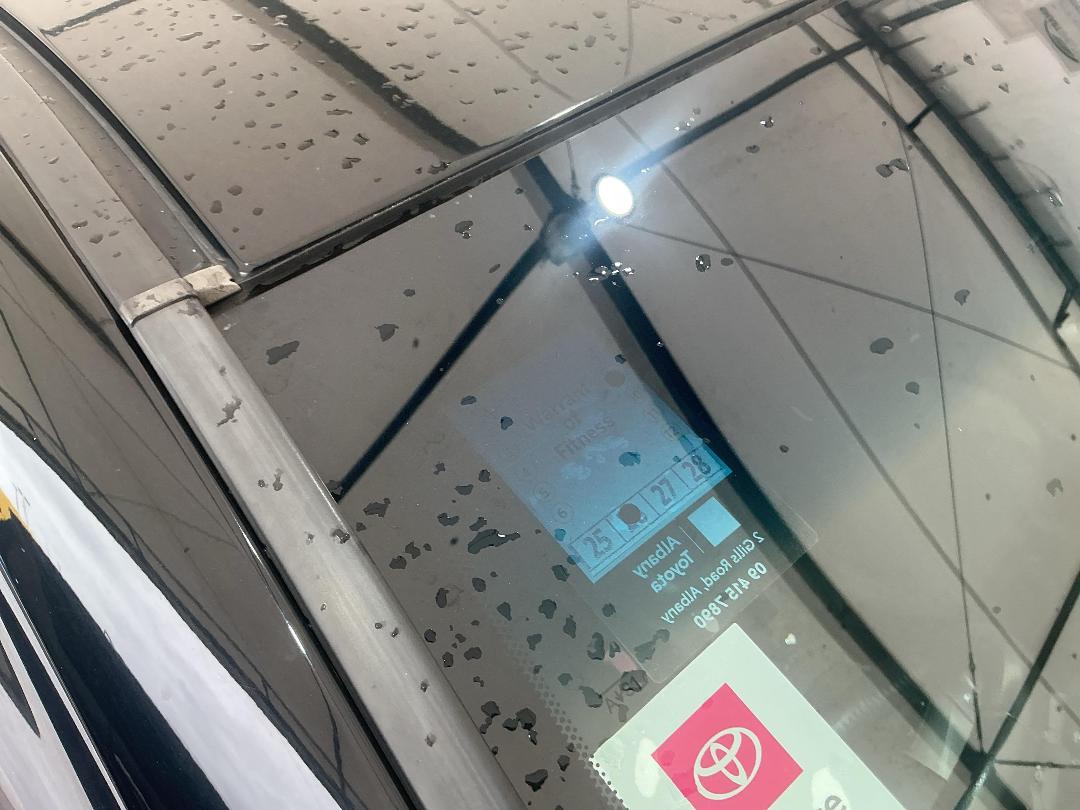 Photo '22' of Toyota Vanguard