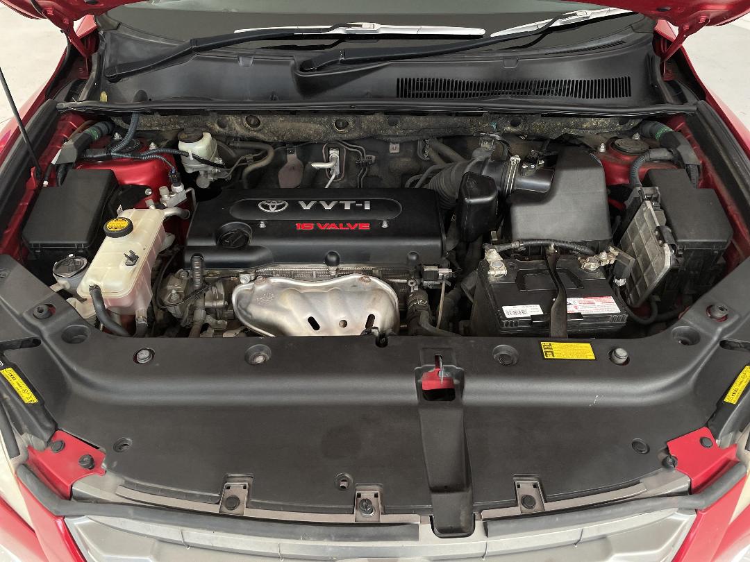 Photo '13' of Toyota Vanguard