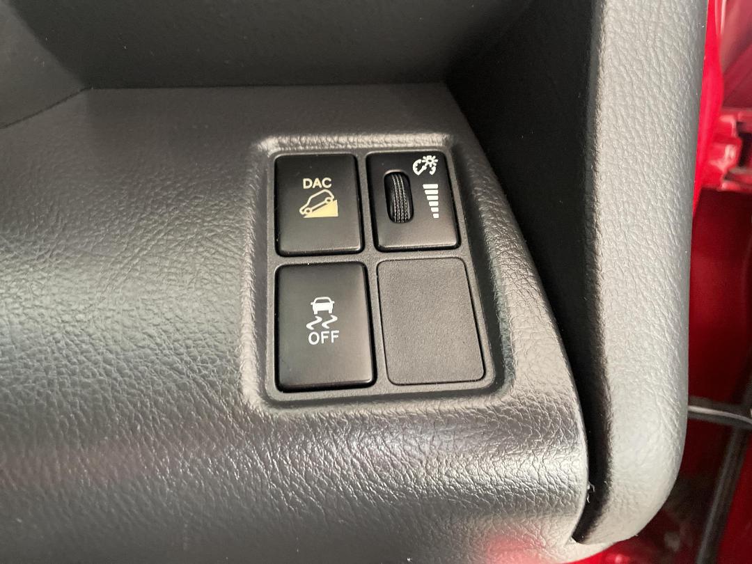 Photo '24' of Toyota Vanguard