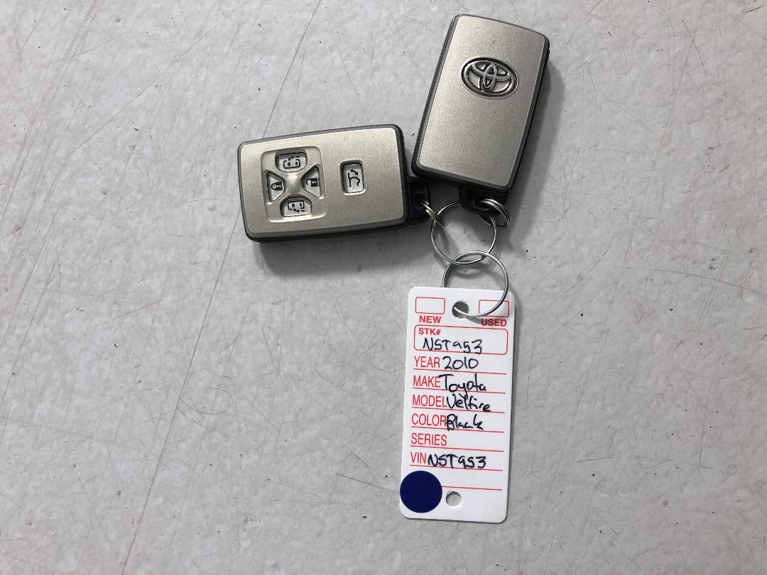 Photo '22' of Toyota Vellfire Photo '22' of Toyota Vellfire