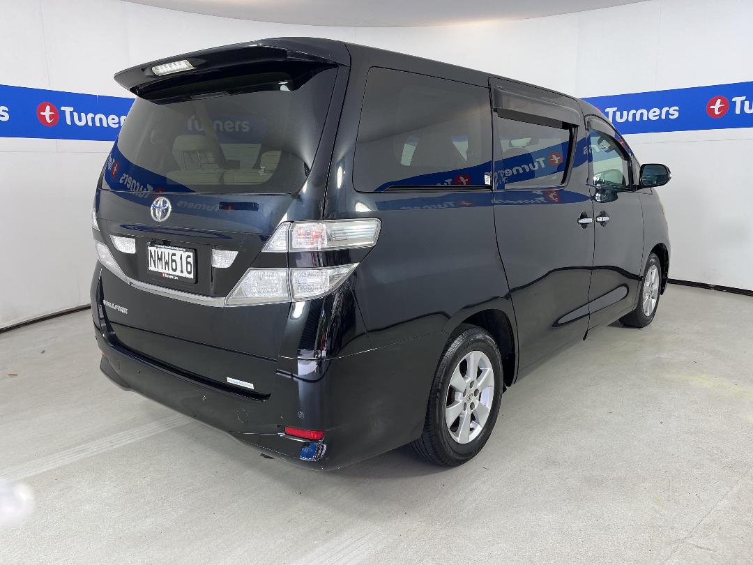 Photo '7' of Toyota Vellfire