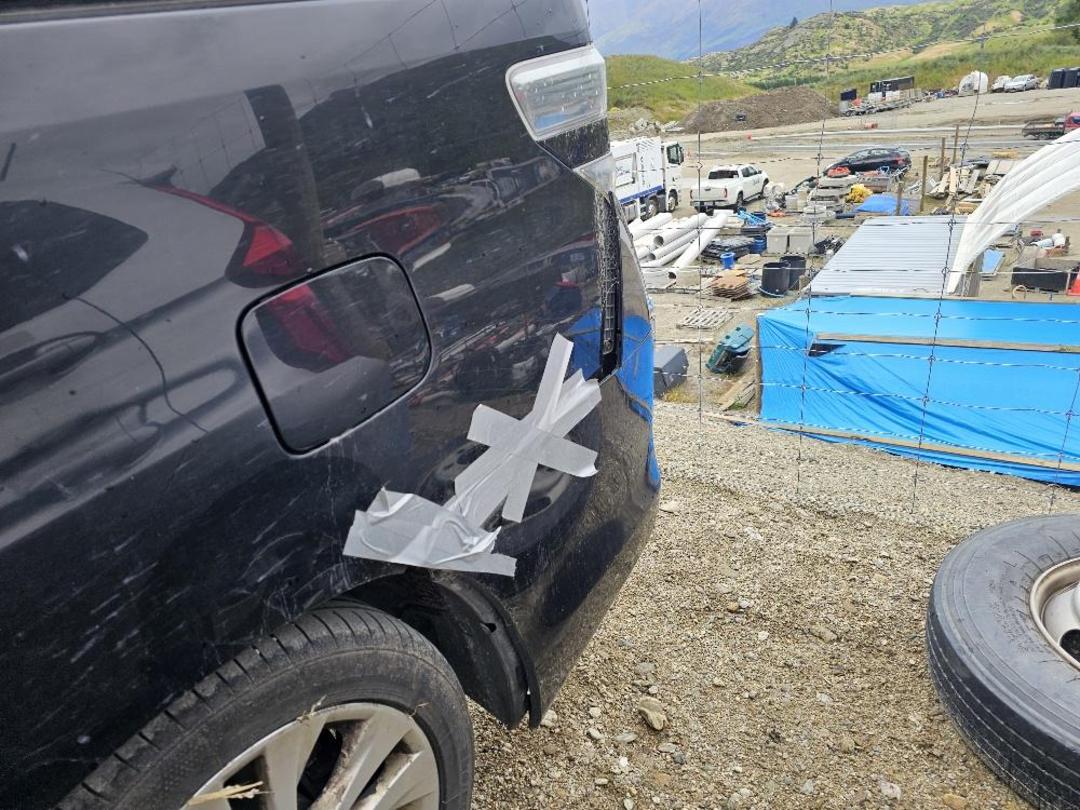 Photo '15' of Toyota Vellfire