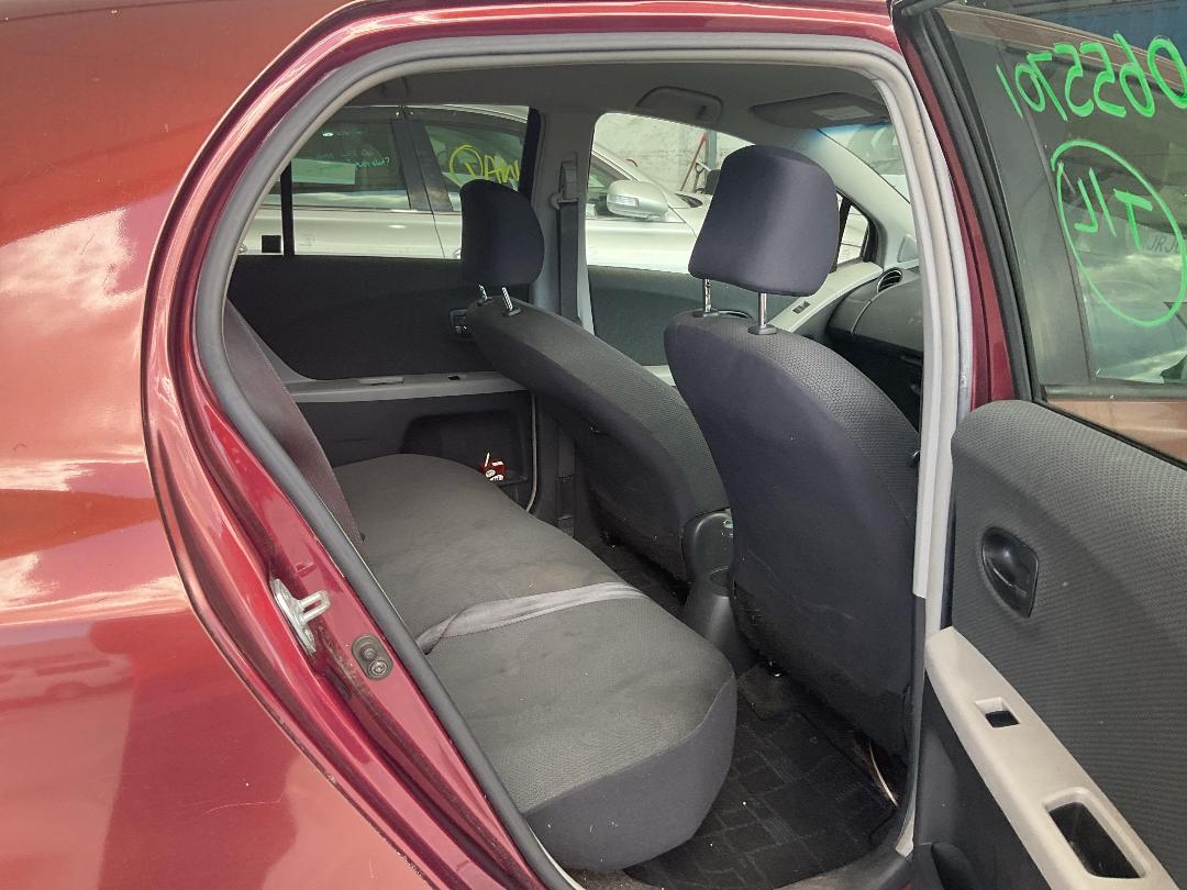 Photo '13' of Toyota Vitz Photo '13' of Toyota Vitz