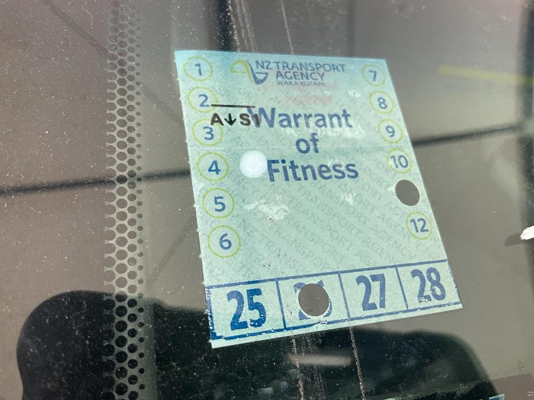 Photo '20' of Toyota Vitz Photo '20' of Toyota Vitz