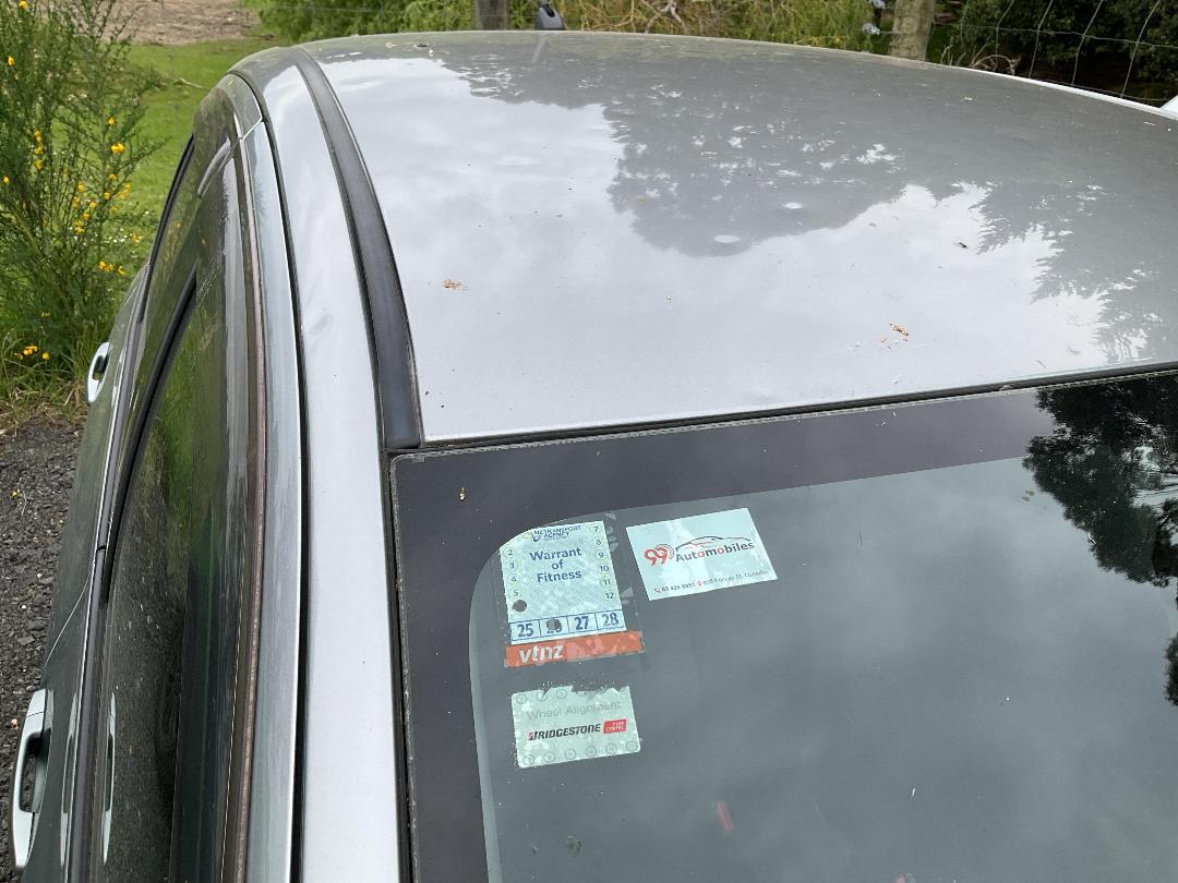 Photo '12' of Toyota Vitz Photo '12' of Toyota Vitz