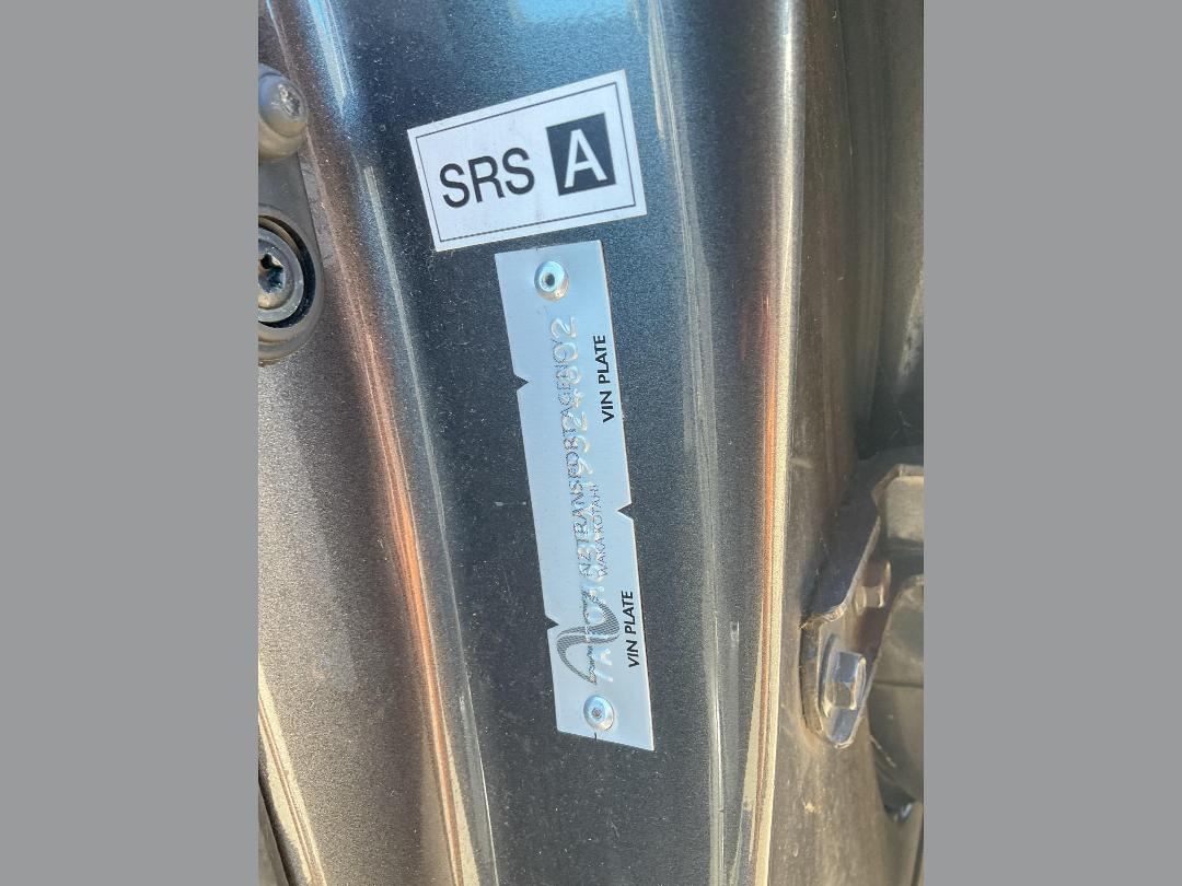 Photo '13' of Toyota Vitz