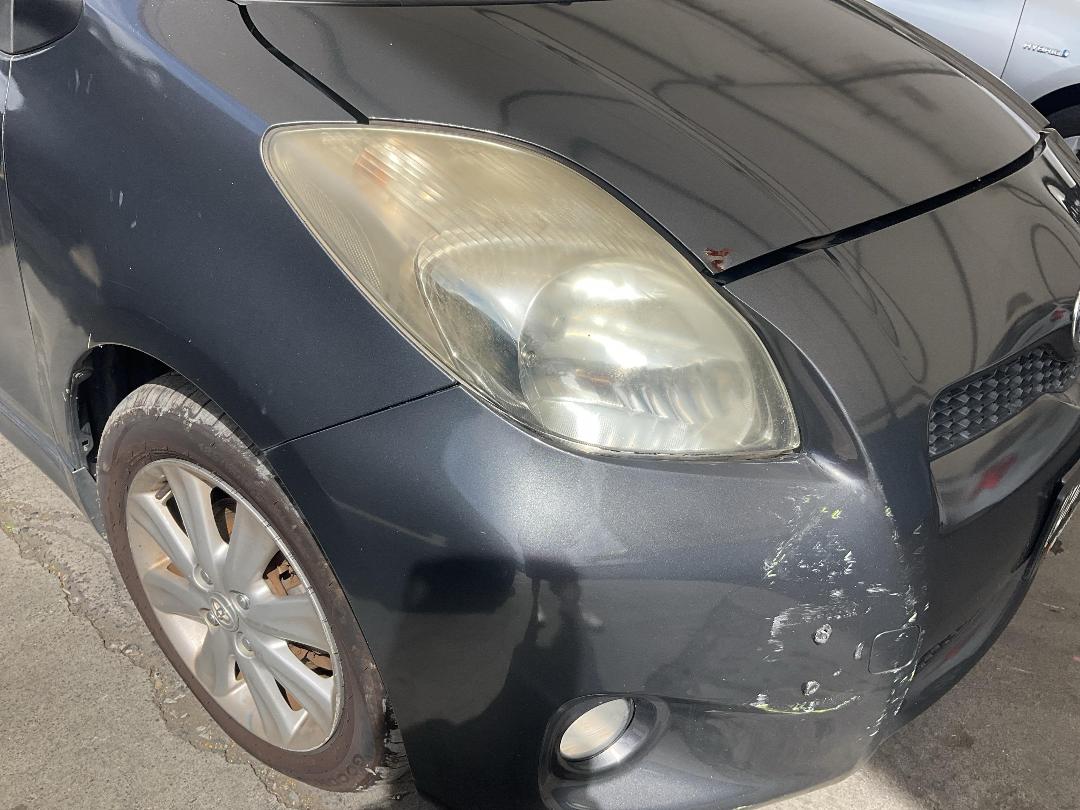 Photo '9' of Toyota Vitz