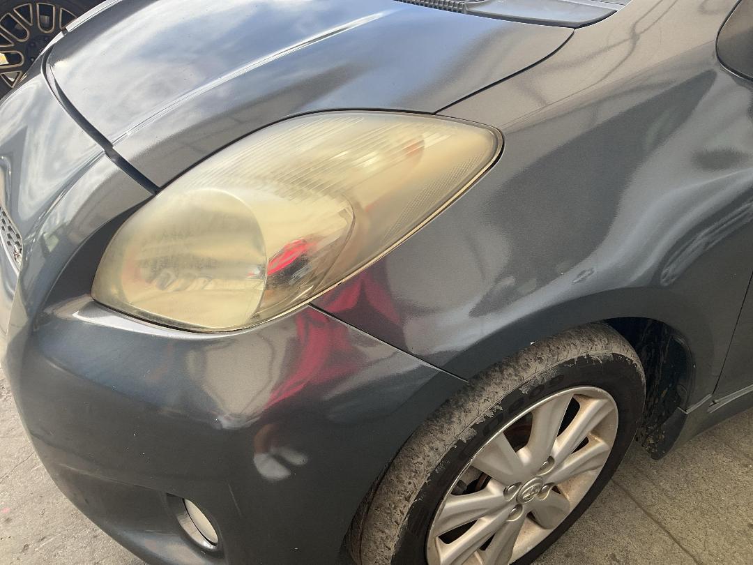 Photo '12' of Toyota Vitz