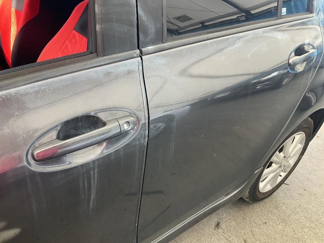 Photo '14' of Toyota Vitz