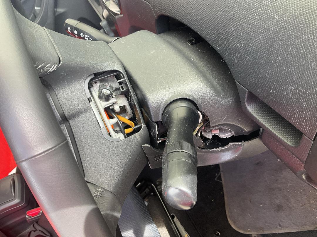 Photo '28' of Toyota Vitz