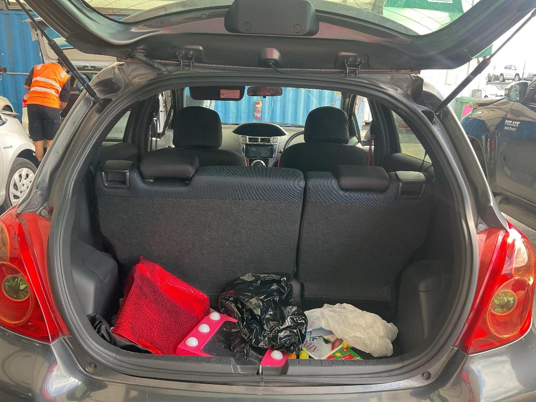 Photo '31' of Toyota Vitz