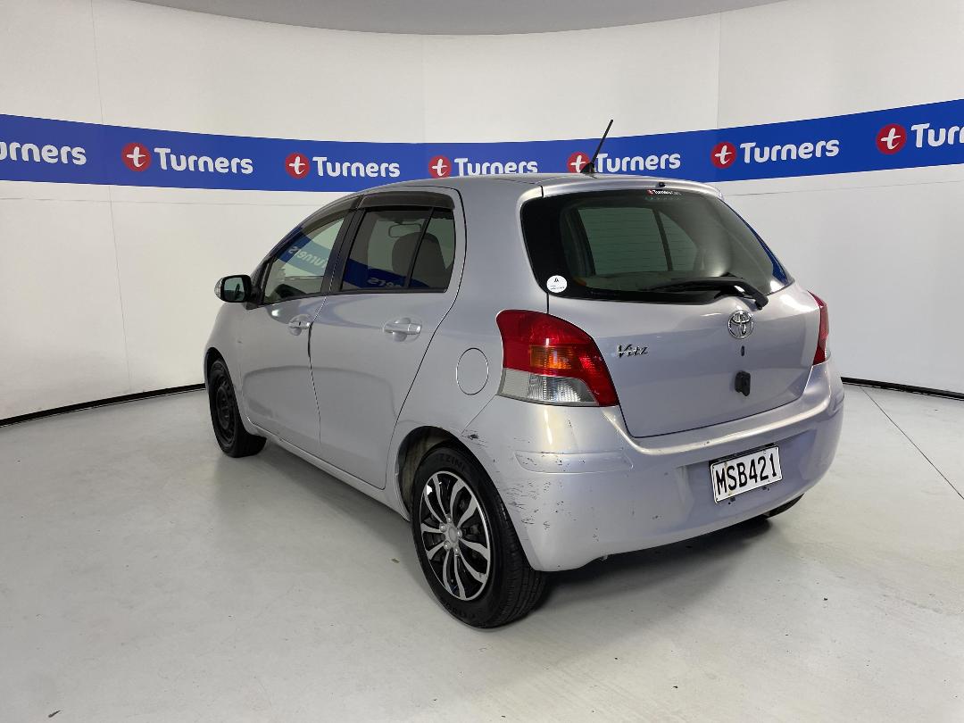 Photo '5' of Toyota Vitz Photo '5' of Toyota Vitz