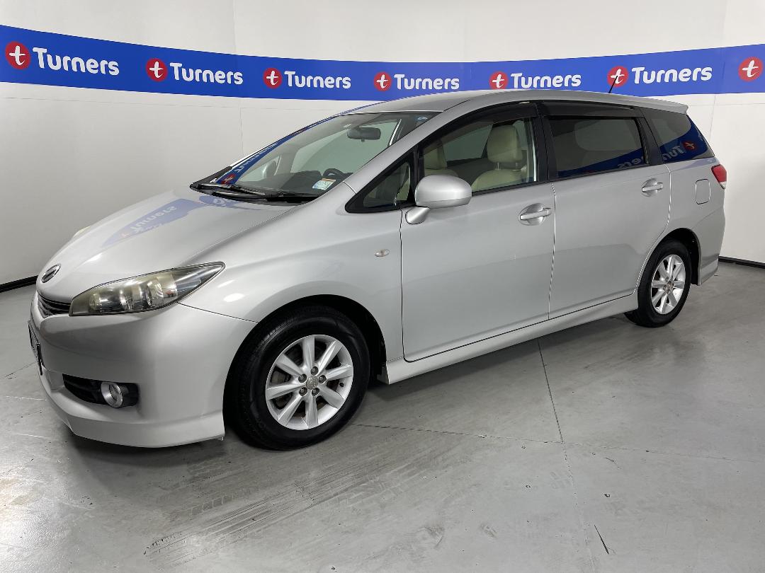 Photo '4' of Toyota Wish Photo '4' of Toyota Wish