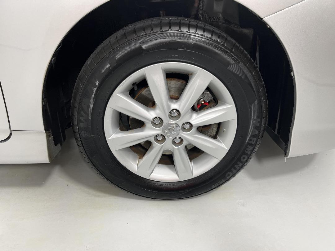 Photo '9' of Toyota Wish