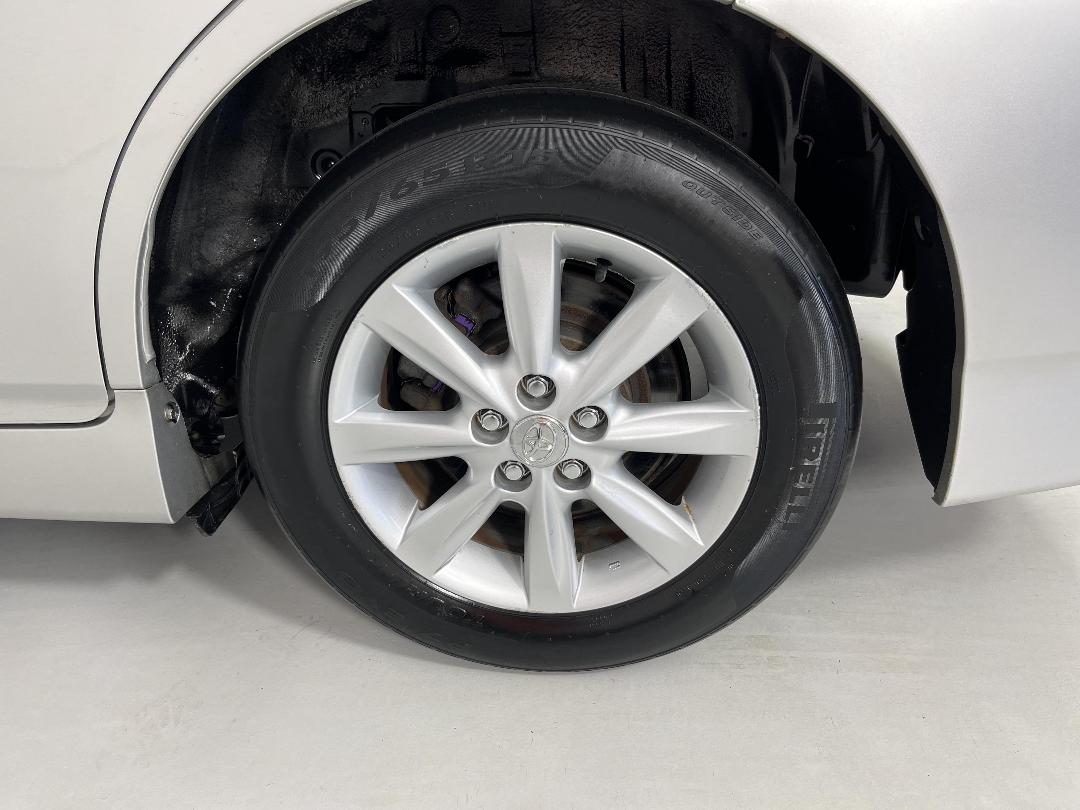 Photo '11' of Toyota Wish