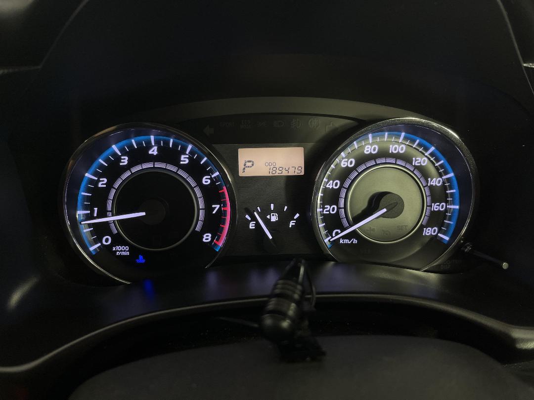 Photo '21' of Toyota Wish