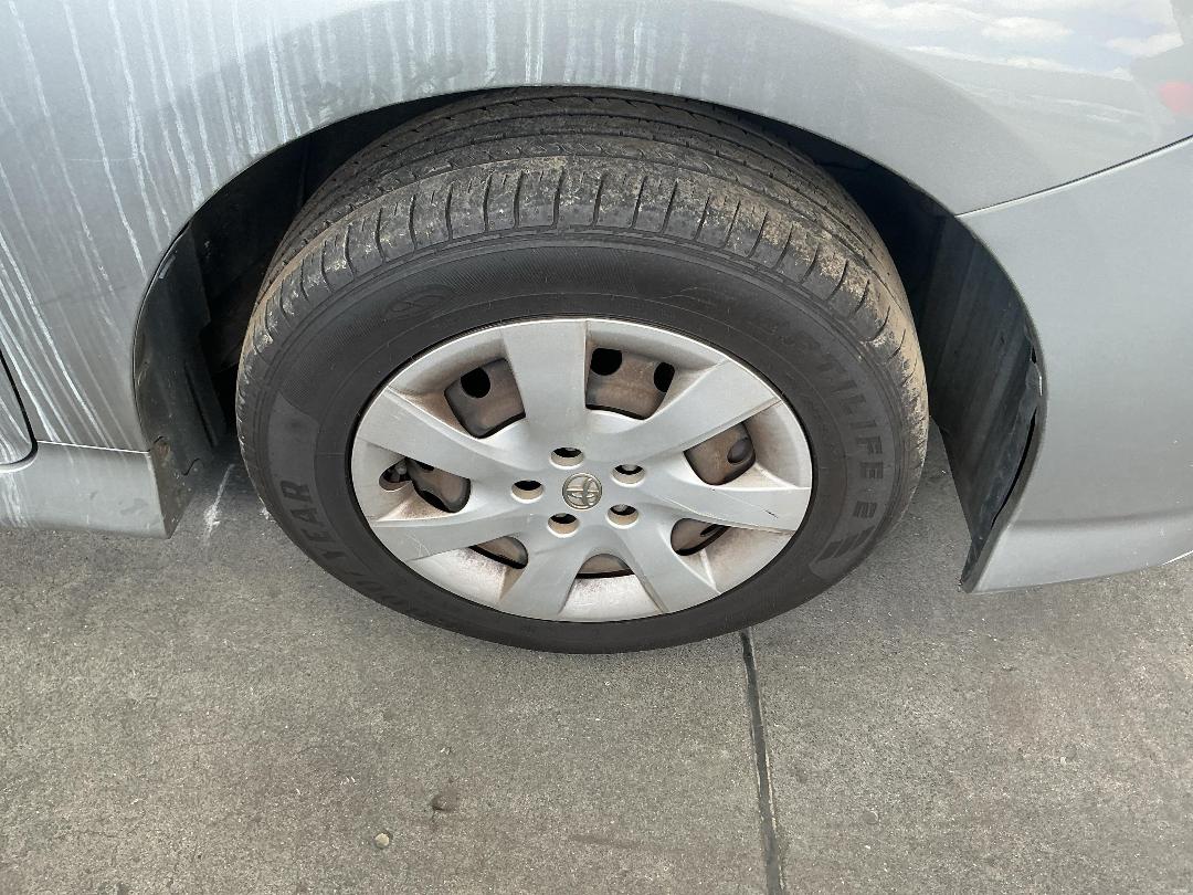 Photo '13' of Toyota Wish