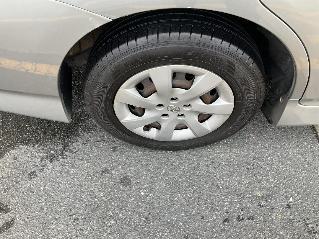 Photo '32' of Toyota Wish