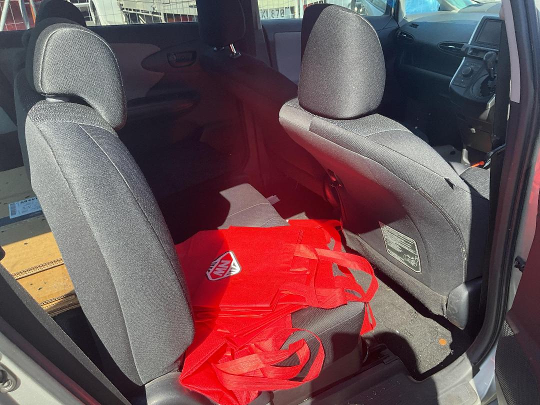 Photo '12' of Toyota Wish Photo '12' of Toyota Wish