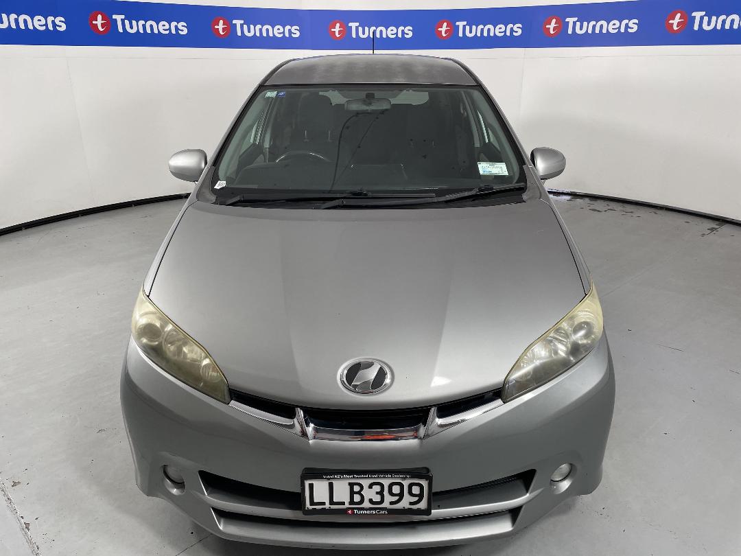 Photo '2' of Toyota Wish Photo '2' of Toyota Wish