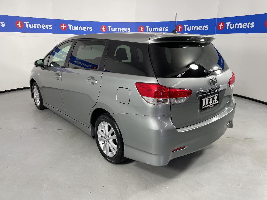 Photo '5' of Toyota Wish Photo '5' of Toyota Wish