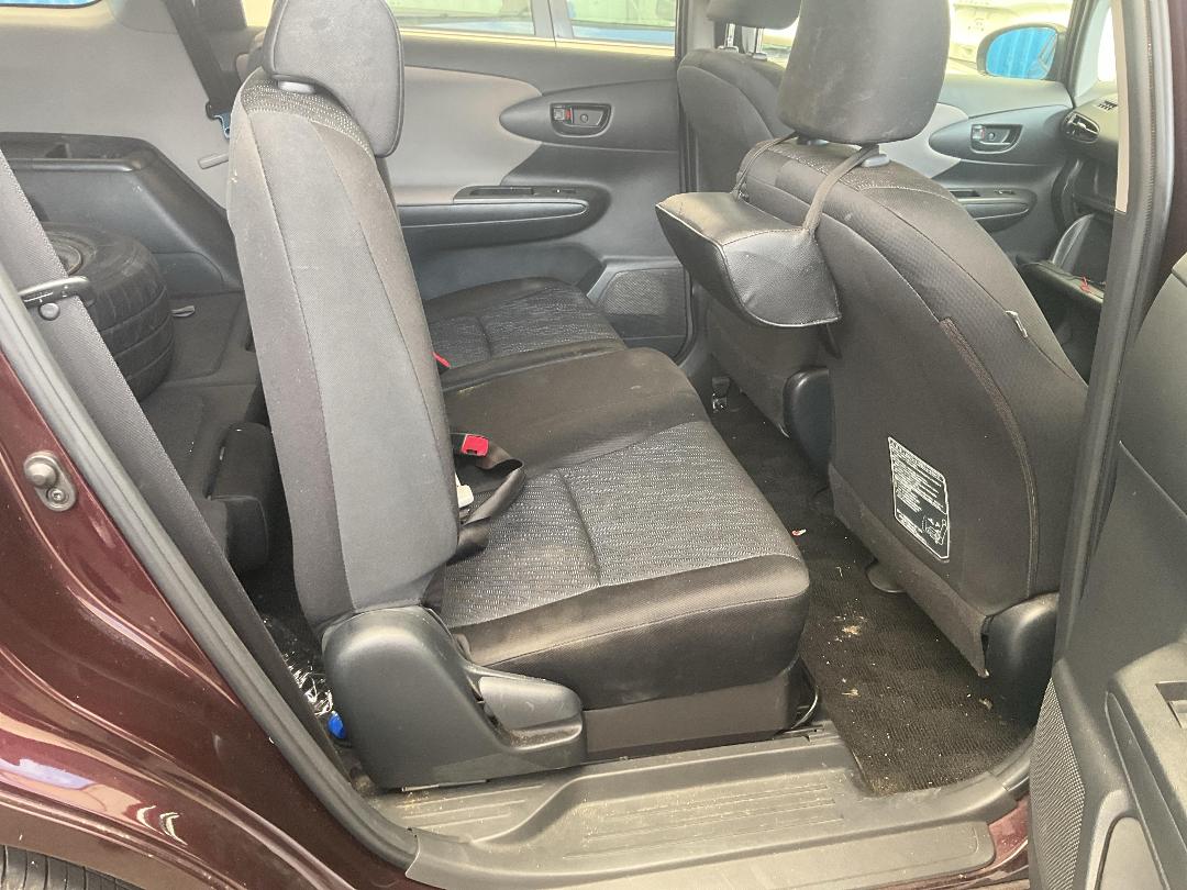 Photo '22' of Toyota Wish Photo '22' of Toyota Wish