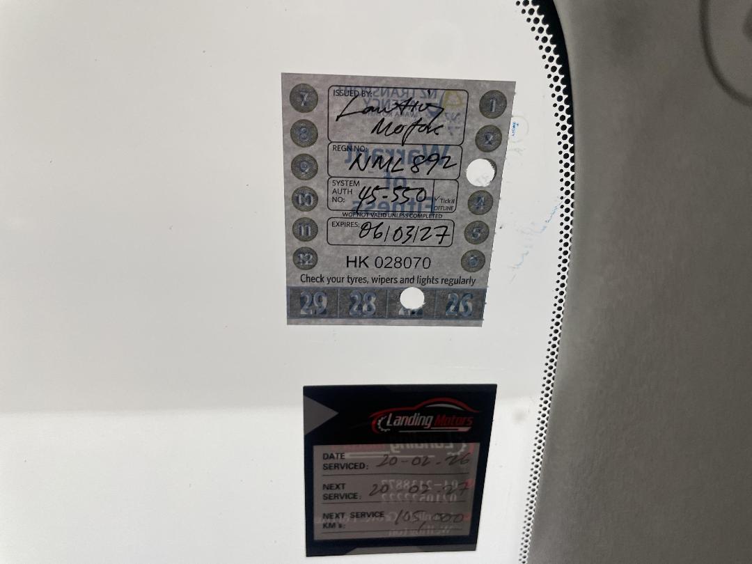 Photo '29' of Toyota Wish Photo '29' of Toyota Wish