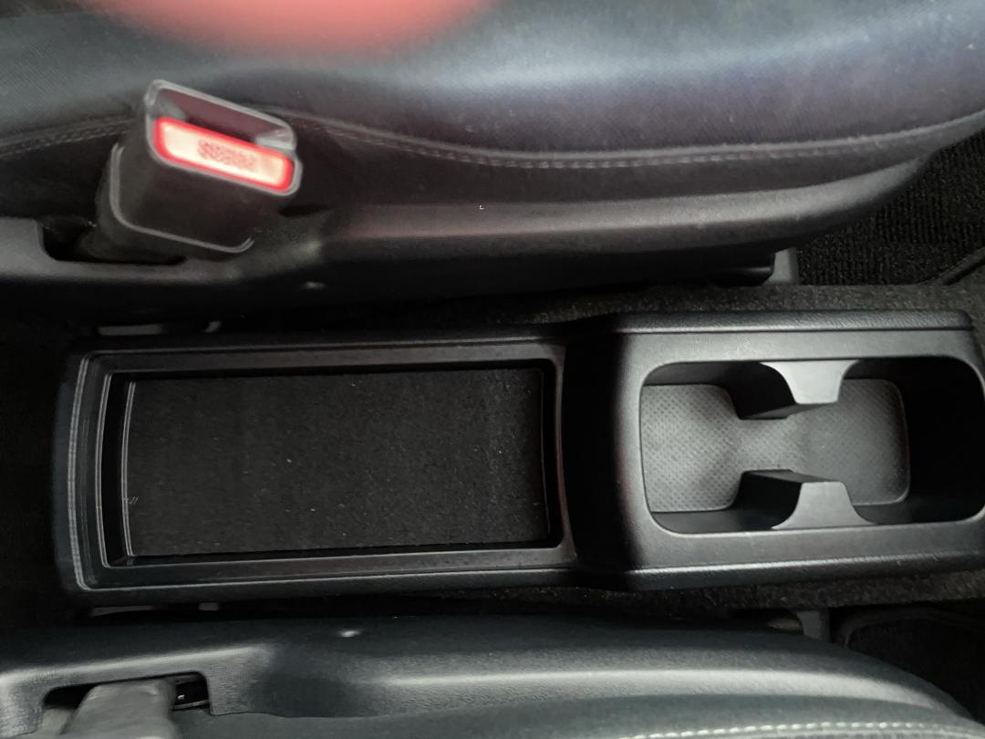 Photo '28' of Toyota Wish Photo '28' of Toyota Wish