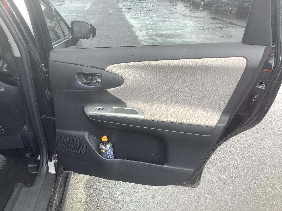 Photo '9' of Toyota Wish