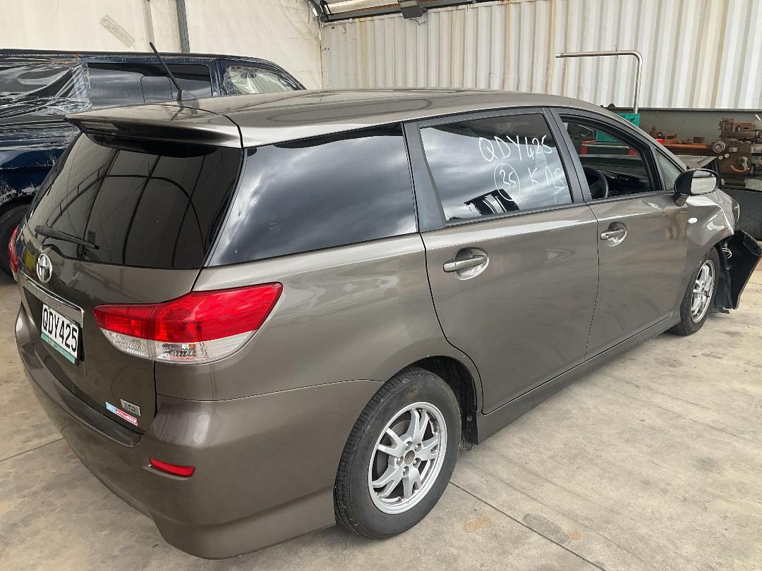 Photo '5' of Toyota Wish