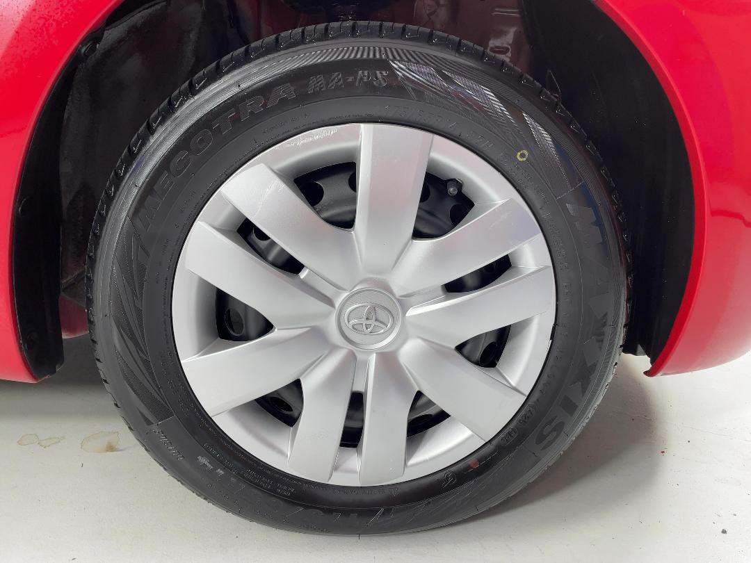 Photo '9' of Toyota Yaris