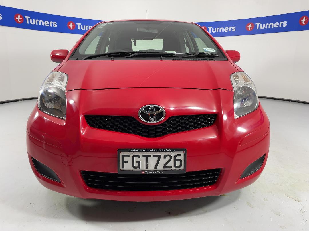 Photo '2' of Toyota Yaris