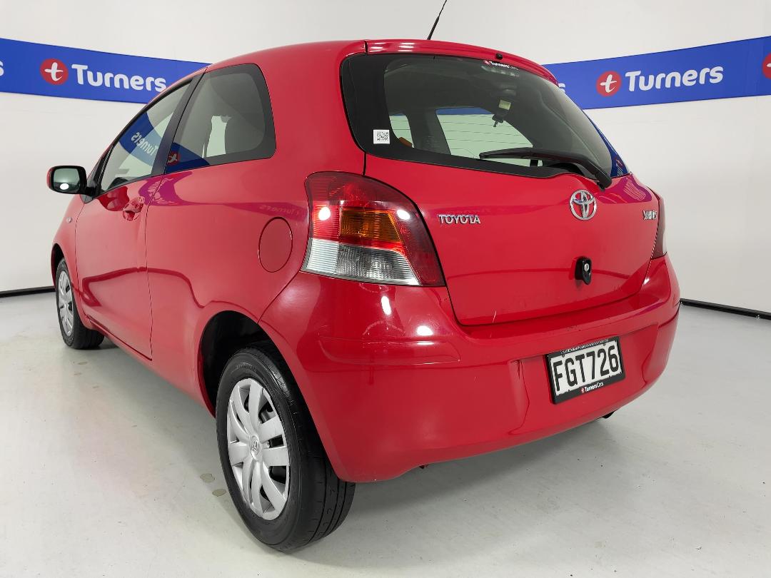 Photo '5' of Toyota Yaris