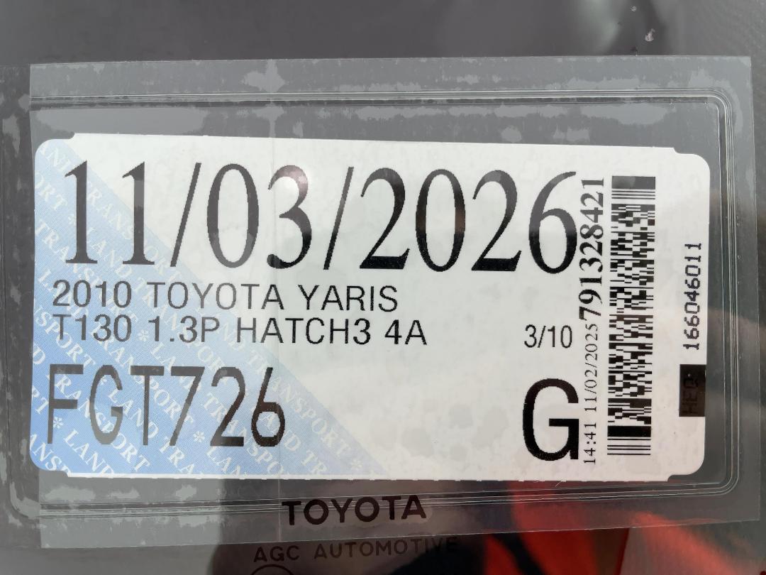 Photo '23' of Toyota Yaris