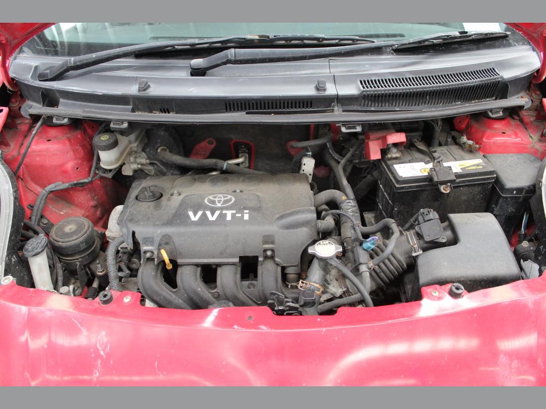 Photo '8' of Toyota Yaris T130 Photo '8' of Toyota Yaris T130