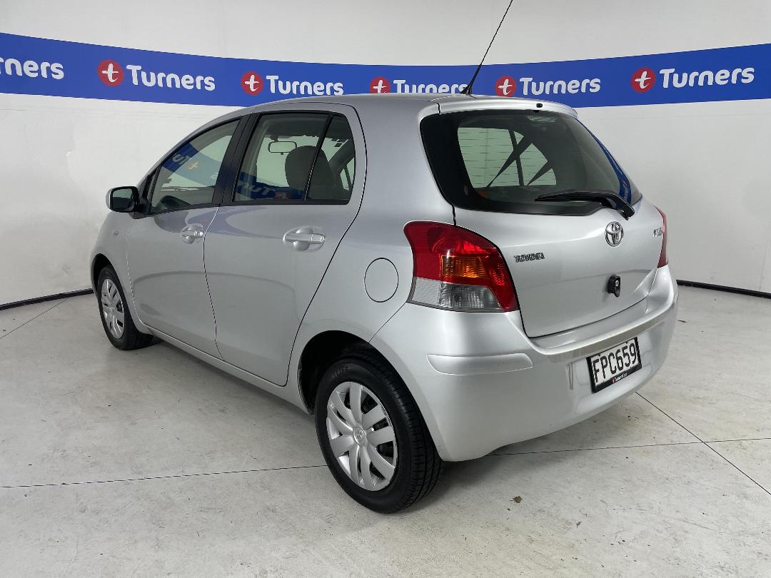 Photo '5' of Toyota Yaris