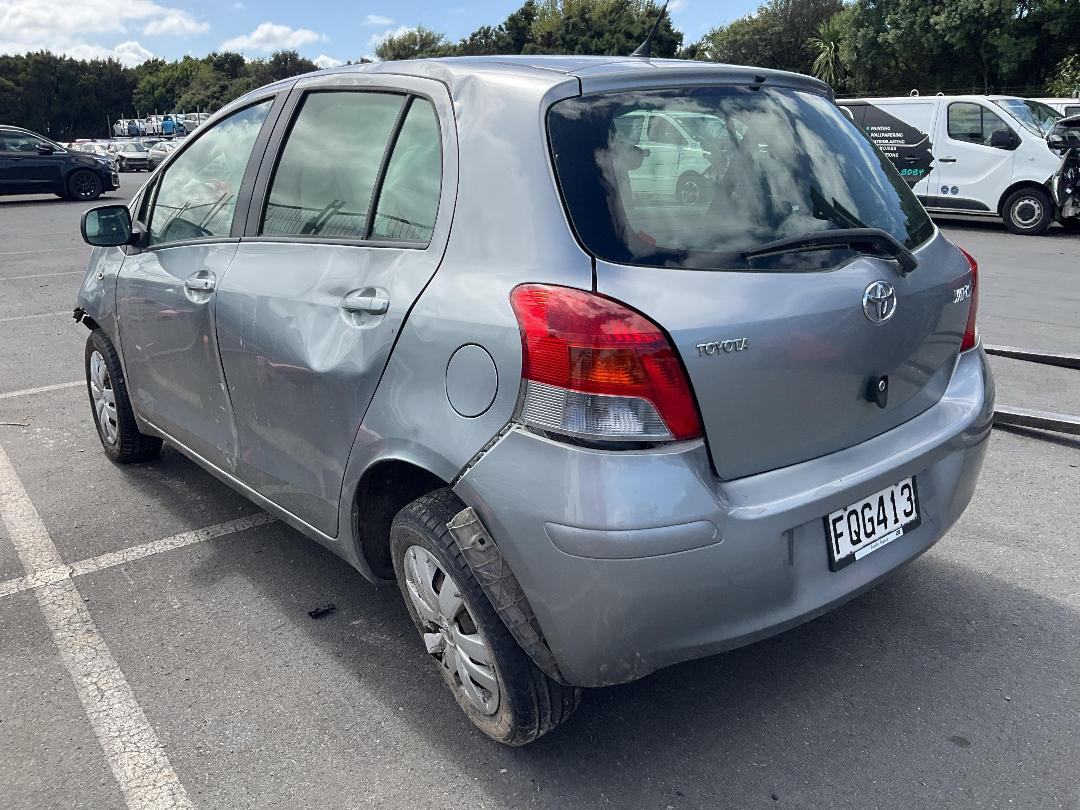 Photo '4' of Toyota Yaris T130