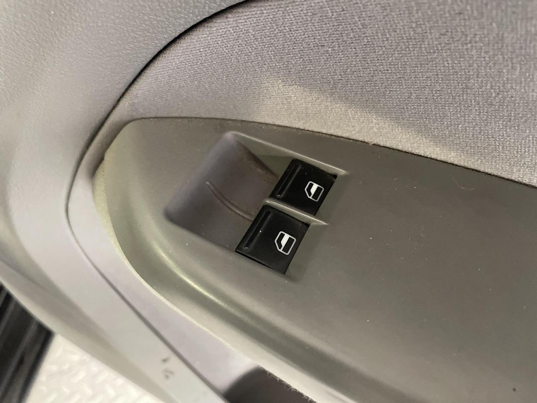 Photo '22' of Volkswagen Caddy