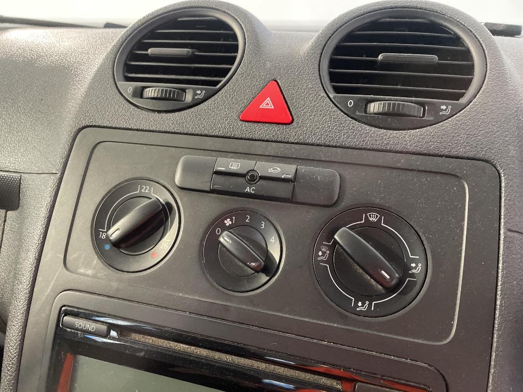 Photo '25' of Volkswagen Caddy