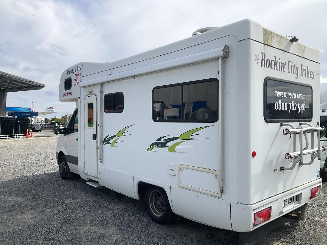 Photo '3' of Volkswagen Crafter 50 SCC LWB 100 6SM Motorhome