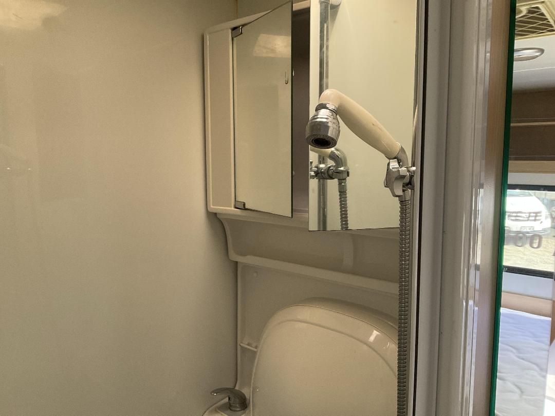 Photo '13' of Volkswagen Crafter 50 SCC LWB 100 6SM Motorhome